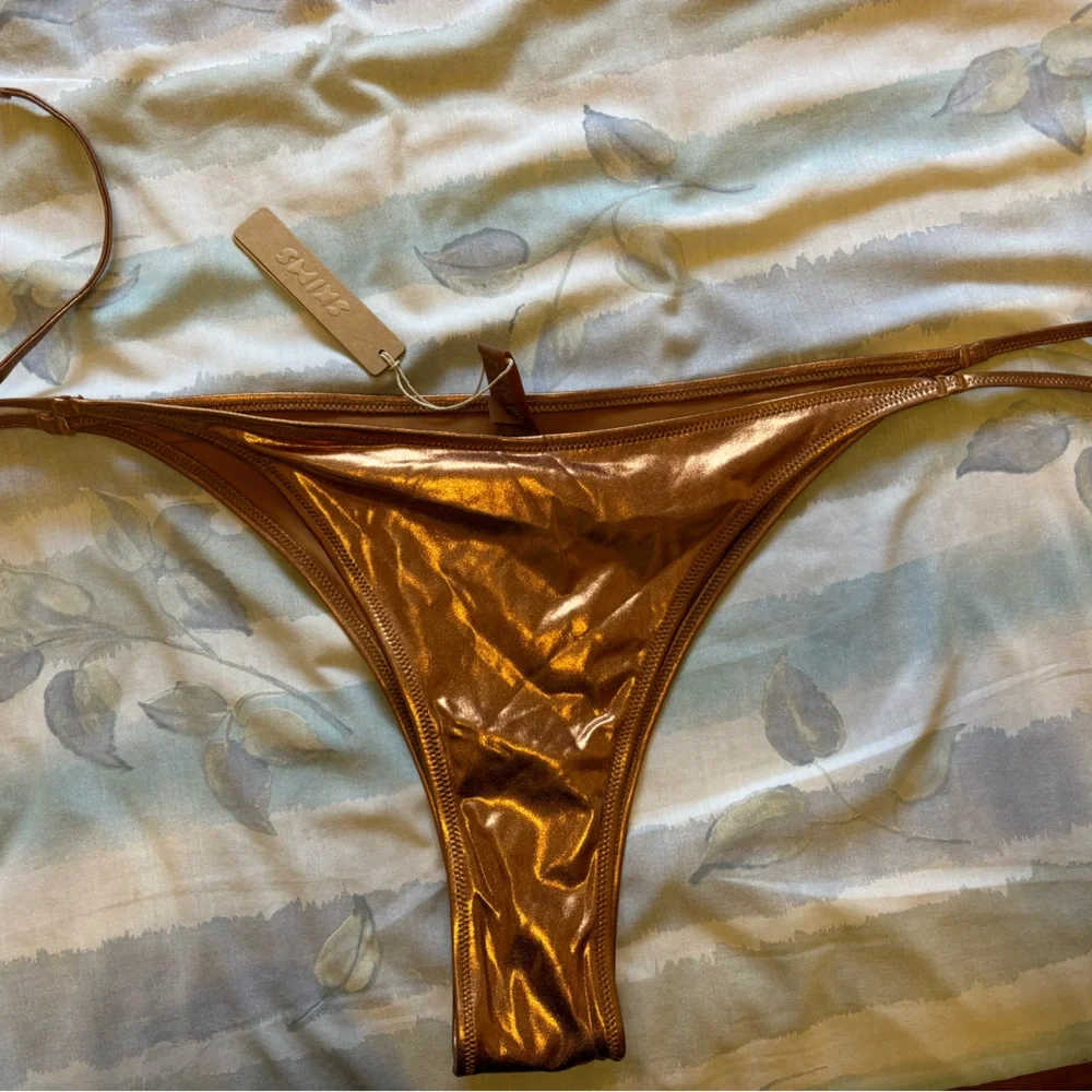 Skims metallic swim tie bikini bottoms NWT